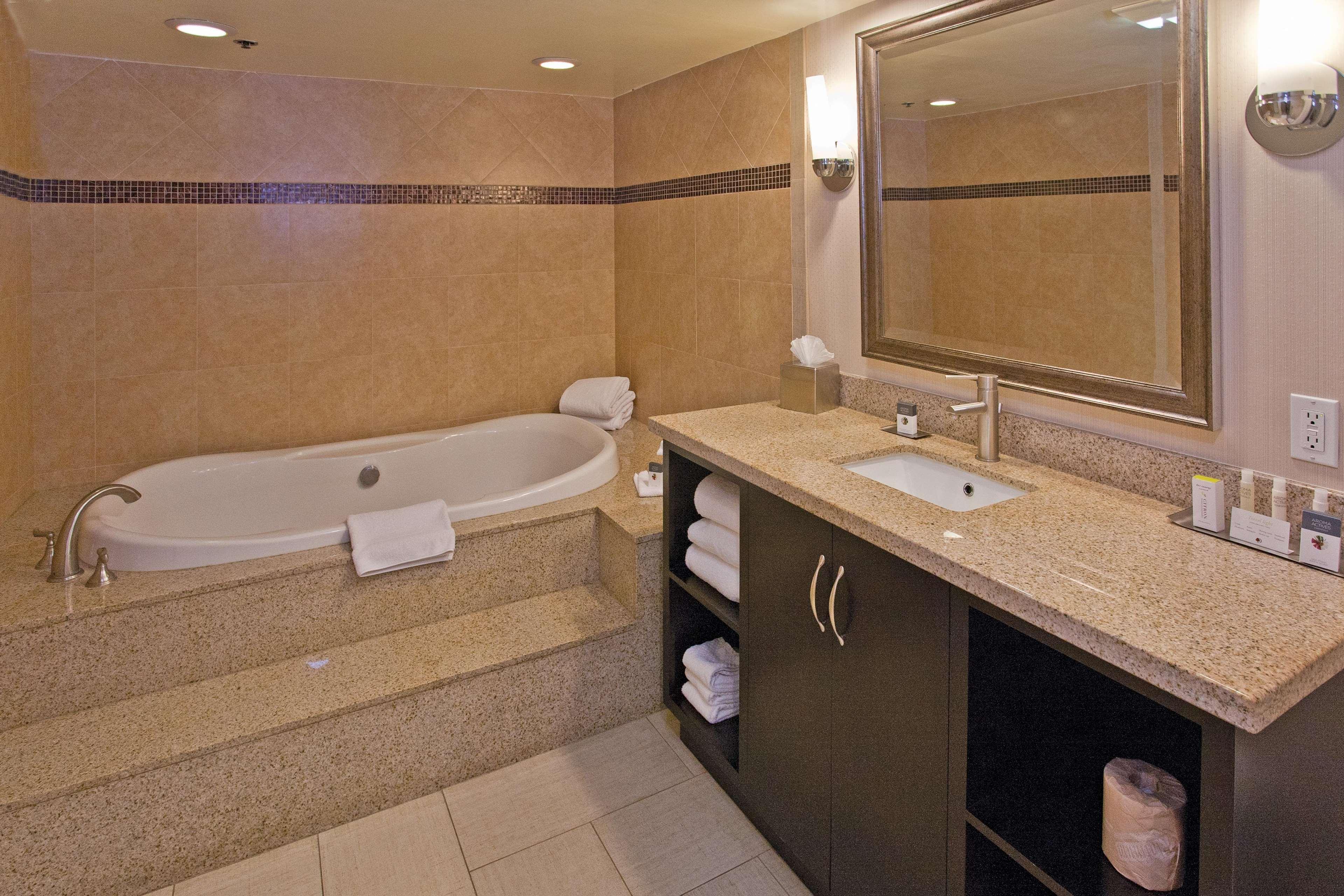 Doubletree By Hilton Rosemead Hotel Luaran gambar