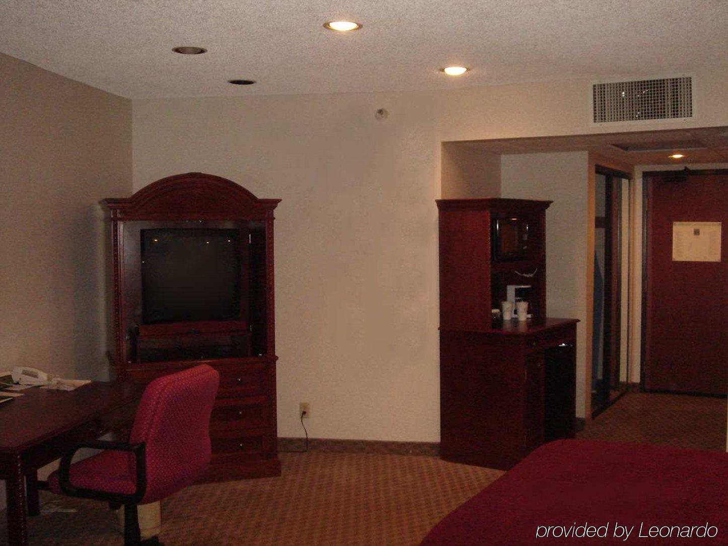Doubletree By Hilton Rosemead Hotel Bilik gambar
