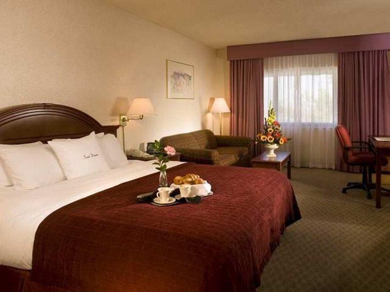 Doubletree By Hilton Rosemead Hotel Luaran gambar